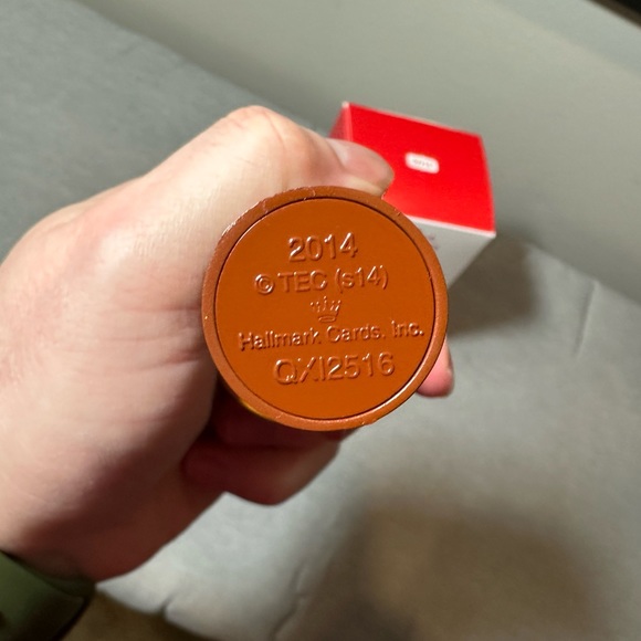 Hallmark 2014 A Christmas Story The Legendary Leg Lamp Keepsake Ornament - Picture 9 of 9